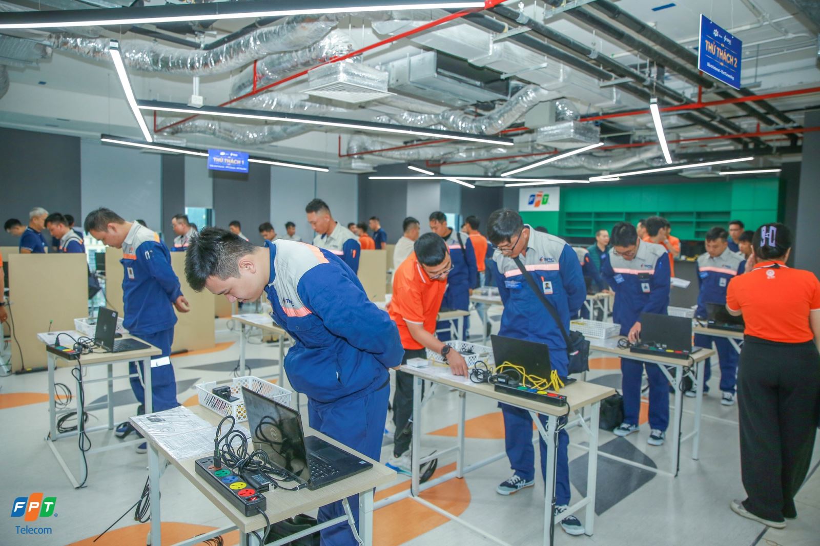 cuộc thi Bàn tay vàng FPT Telecom toàn quốc